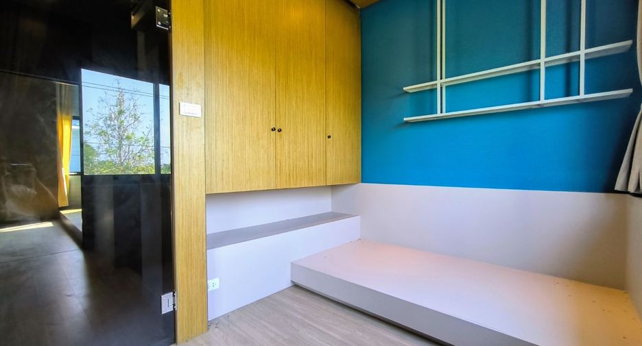 For sale 3 bedrooms townhouse in Bang Phli, Samut Prakan