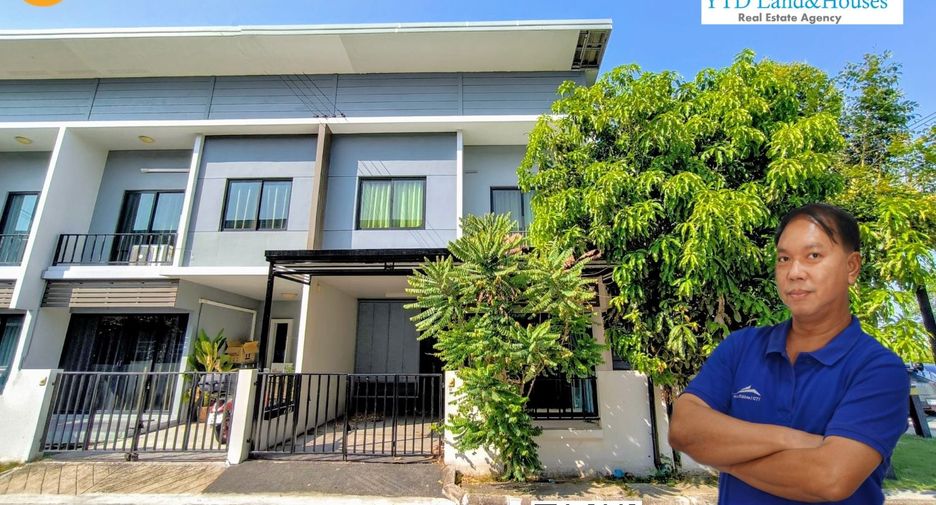 For sale 3 bedrooms townhouse in Bang Phli, Samut Prakan