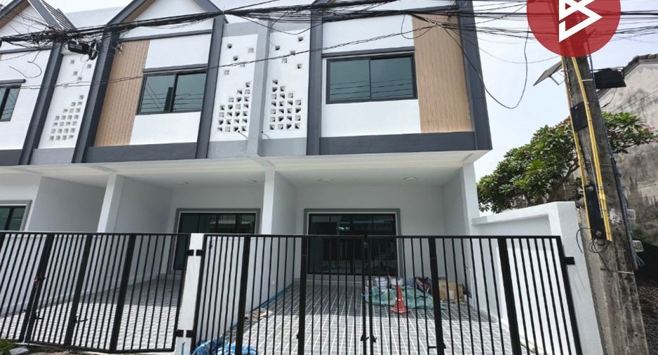 Reihenhaus zum Kauf mit 1 Zimmer in Mueang Chon Buri, Chonburi