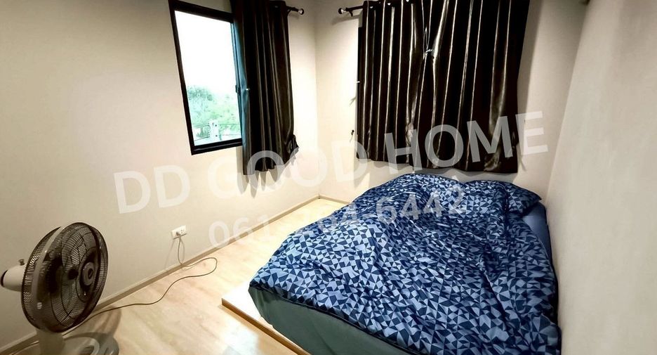 For sale 4 bedrooms townhouse in Mueang Chachoengsao, Chachoengsao