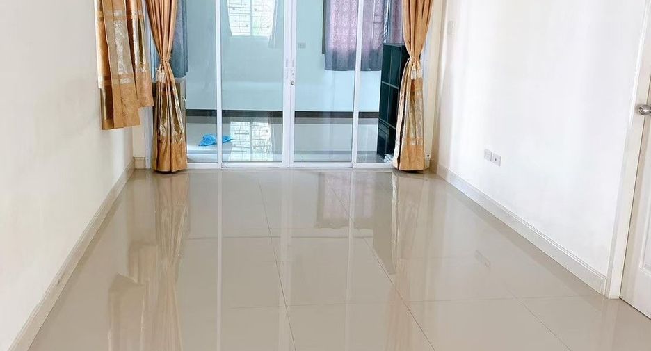 For sale 3 bedrooms house in Bang Pakong, Chachoengsao
