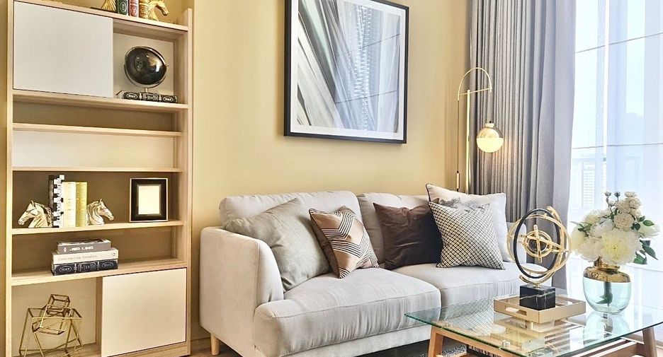 For rent and for sale 2 bedrooms condo in Watthana, Bangkok
