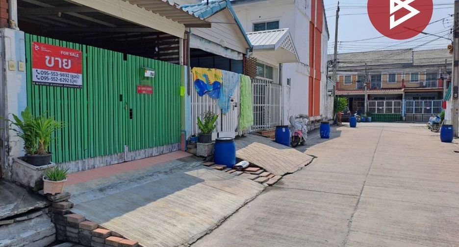 出售 2 卧室 联排别墅 在 Bang Sao Thong, Samut Prakan