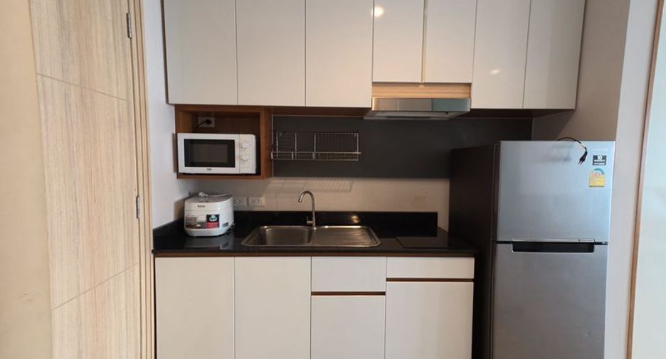 Condo en venta de 1 habitaciones en Si Racha, Chonburi