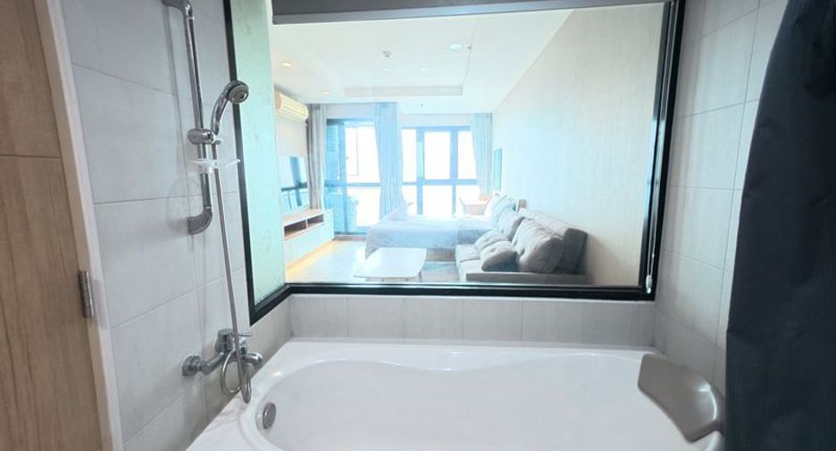 Condo en venta de 1 habitaciones en Si Racha, Chonburi