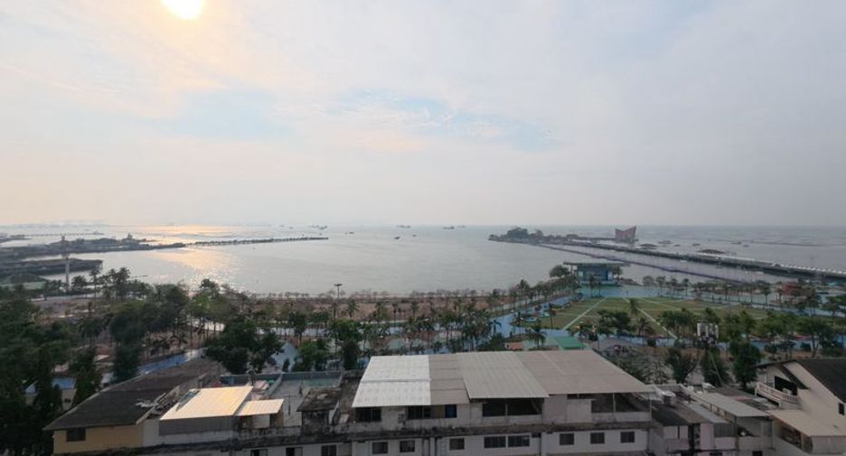 Condo en venta de 1 habitaciones en Si Racha, Chonburi