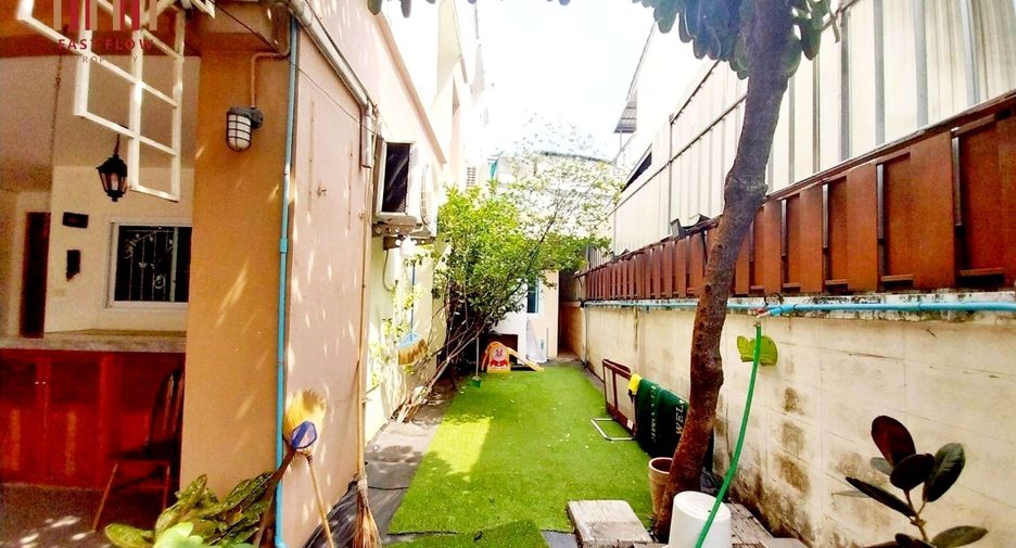 ขาย 4 ห้องนอน ทาวน์เฮ้าส์ ใน เมืองนนทบุรี, นนทบุรี