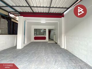Reihenhaus zum Kauf mit 2 Zimmer in Mueang Samut Prakan, Samut Prakan