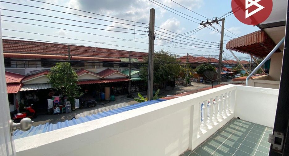 Reihenhaus zum Kauf mit 2 Zimmer in Mueang Samut Prakan, Samut Prakan