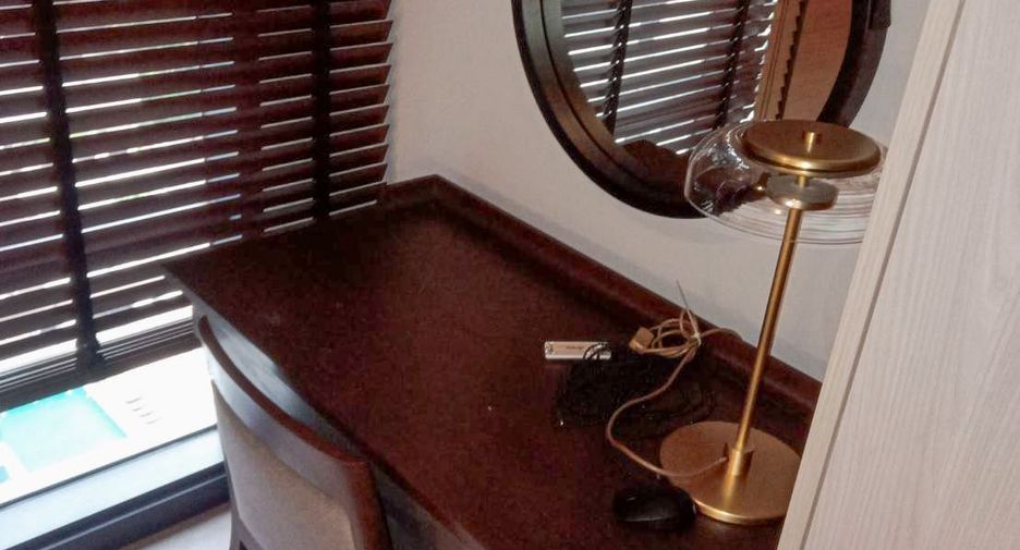 For rent 2 ベッドルーム condo in Watthana, Bangkok