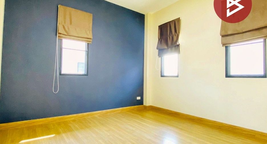 À vendre 3 chambres maison à Mueang Samut Sakhon, Samut Sakhon