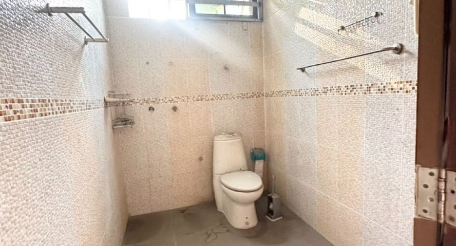 Haus zum Kauf mit 3 Zimmer in Mueang Samut Sakhon, Samut Sakhon
