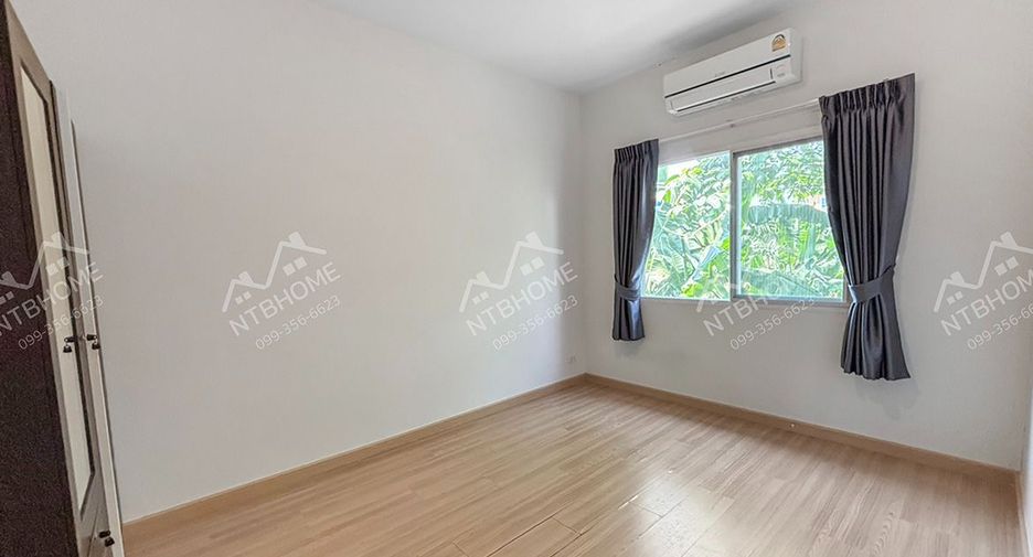 À vendre 4 chambres maison de ville à Bang Kruai, Nonthaburi