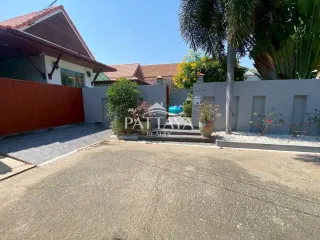 出租 和 出售 3 卧室 别墅 在 Bang Lamung, Chon Buri