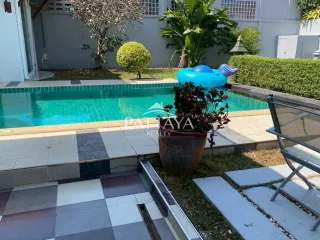 出租 和 出售 3 卧室 别墅 在 Bang Lamung, Chon Buri