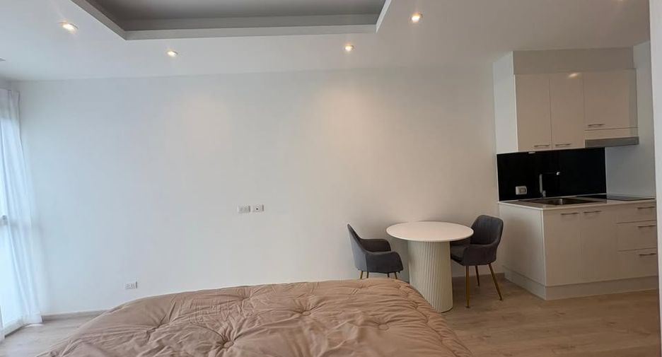 For sale 1 bed condo in Bang Lamung, Chonburi