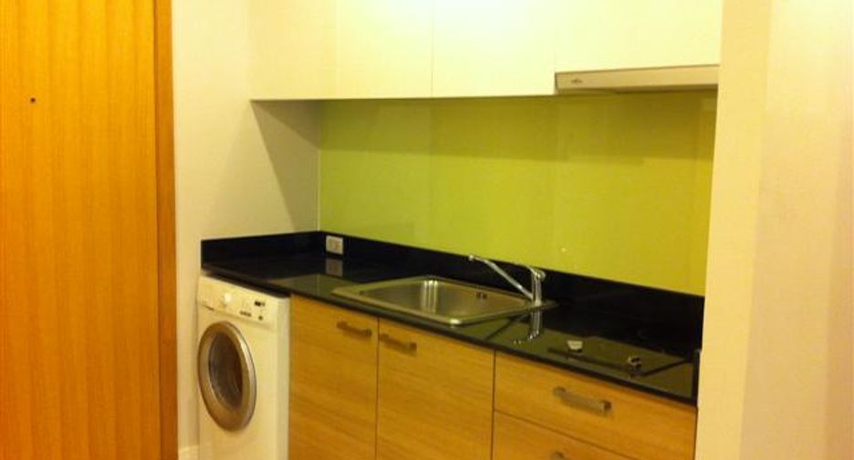 À vendre 1 chambre condo à Watthana, Bangkok