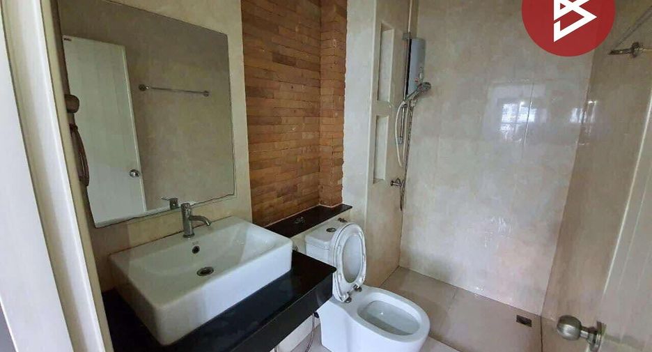 À vendre 1 chambre condo à Mueang Chon Buri, Chonburi