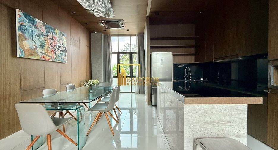 For rent そして for sale 3 ベッドルーム villa in Watthana, Bangkok