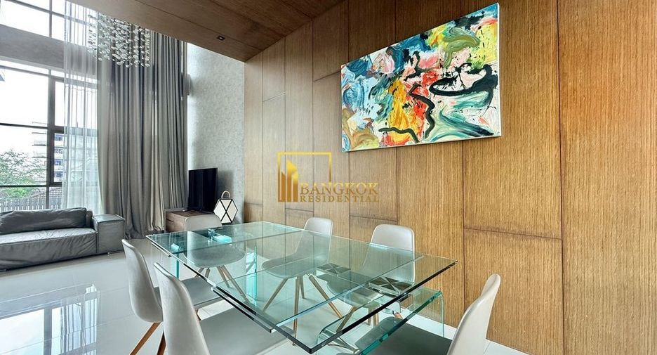 For rent そして for sale 3 ベッドルーム villa in Watthana, Bangkok