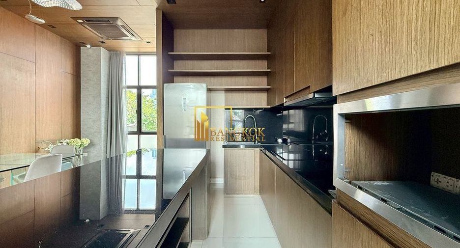 For rent そして for sale 3 ベッドルーム villa in Watthana, Bangkok