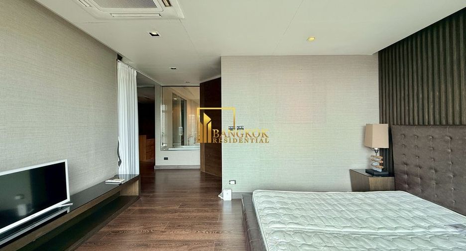 For rent そして for sale 3 ベッドルーム villa in Watthana, Bangkok