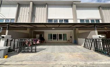 For sale 3 bedrooms townhouse in Sai Mai, Bangkok