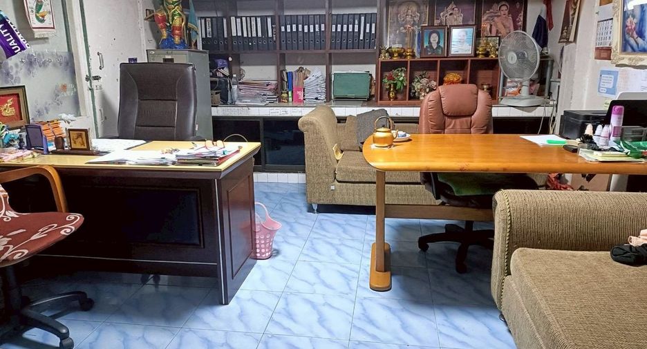 For sale 8 bedrooms retail Space in Phasi Charoen, Bangkok