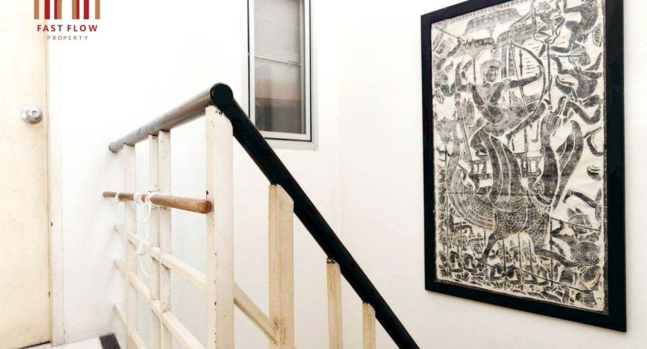 For sale 3 bedrooms townhouse in Don Mueang, Bangkok