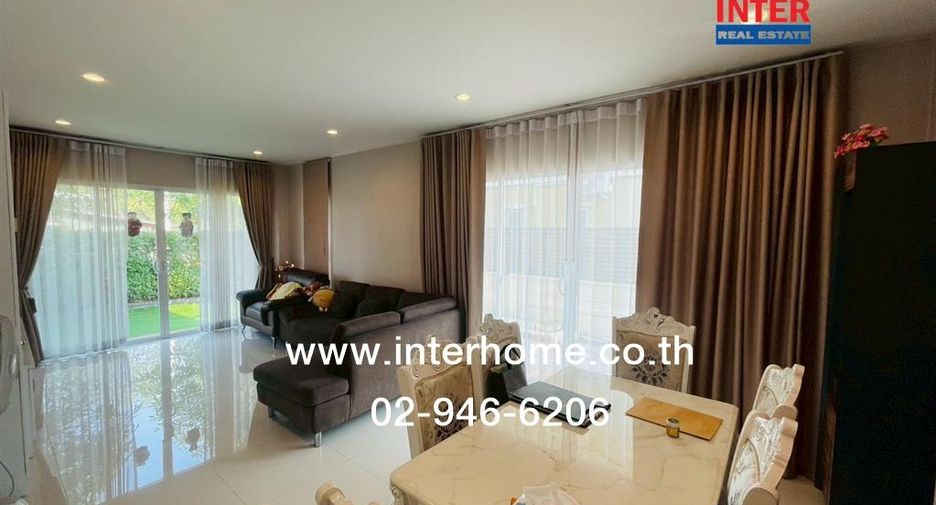 出售 4 卧室 独立屋 在 Mueang Samut Sakhon, Samut Sakhon