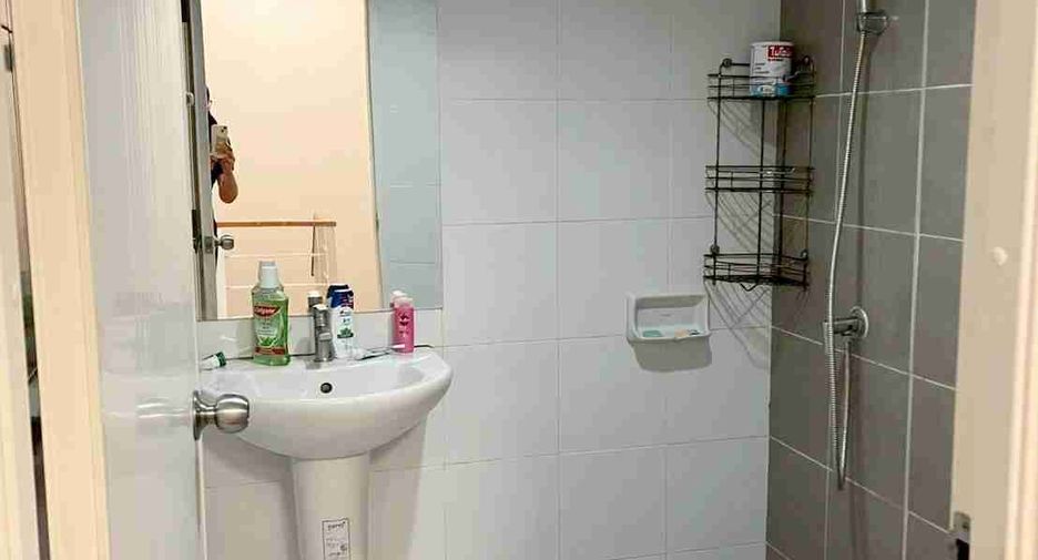 For sale 4 bedrooms townhouse in Bang Sao Thong, Samut Prakan