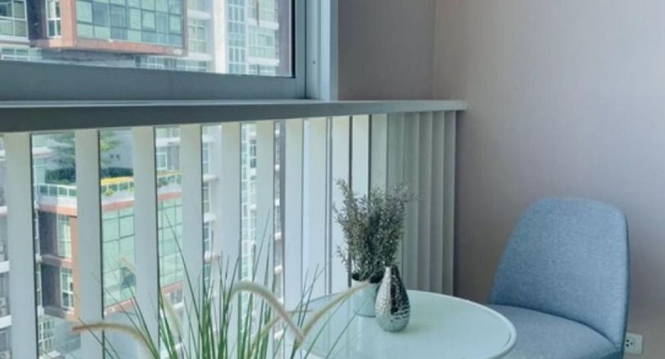 Condo en alquiler de 1 habitaciones en Bang Na, Bangkok