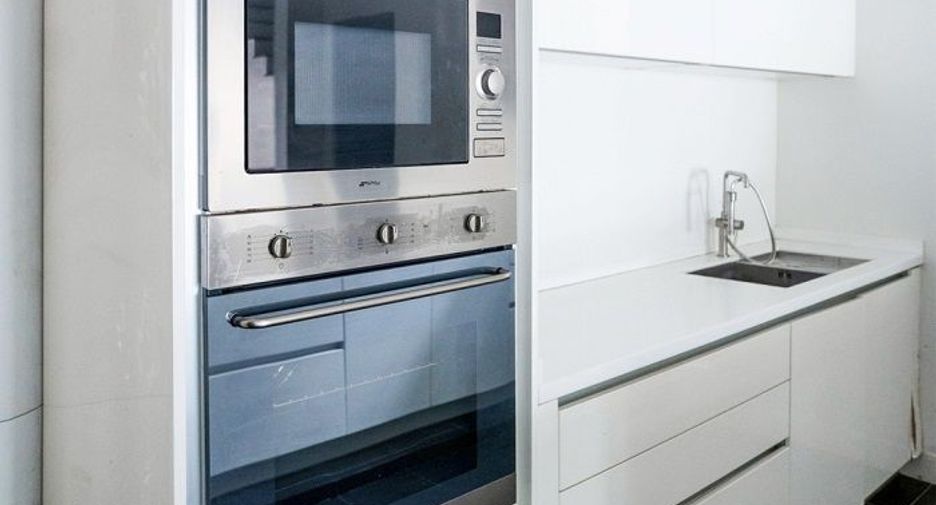 For sale 4 bedrooms townhouse in Bueng Kum, Bangkok
