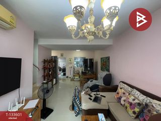 Reihenhaus zum Kauf mit 3 Zimmer in Phra Pradaeng, Samut Prakan