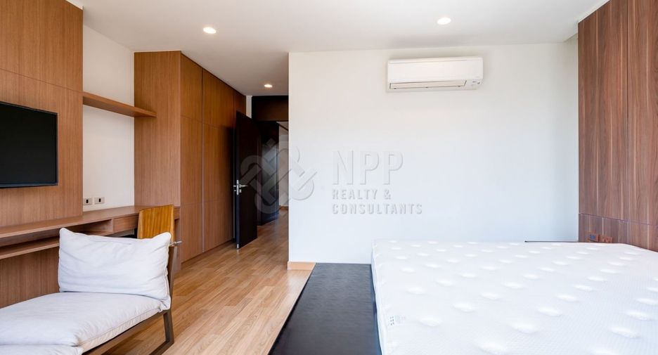 For sale 3 ベッドルーム condo in Suan Luang, Bangkok