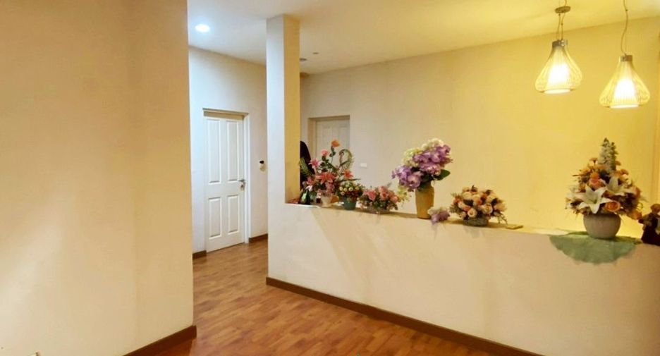 For sale 3 bedrooms house in Phasi Charoen, Bangkok
