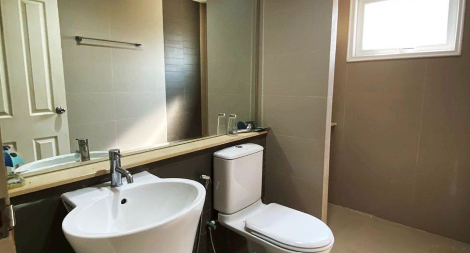 For sale 3 bedrooms house in Phasi Charoen, Bangkok