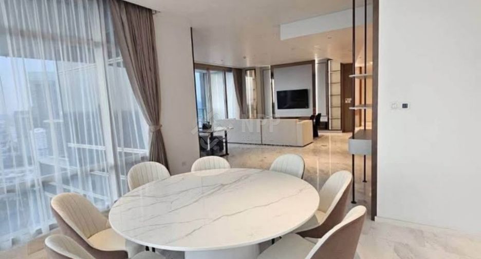Apartamento en alquiler de 4 habitaciones en Bang Kho Laem, Bangkok