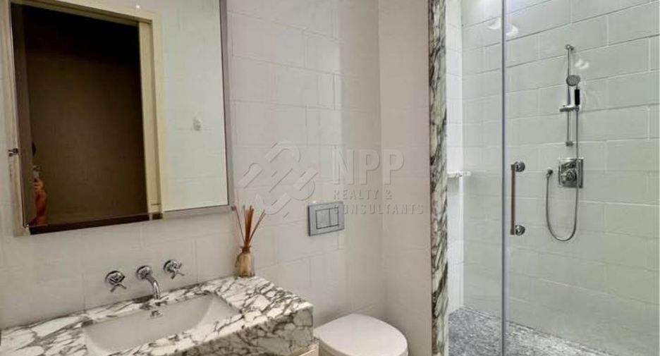 For rent and for sale 4 bedrooms condo in Sathon, Bangkok