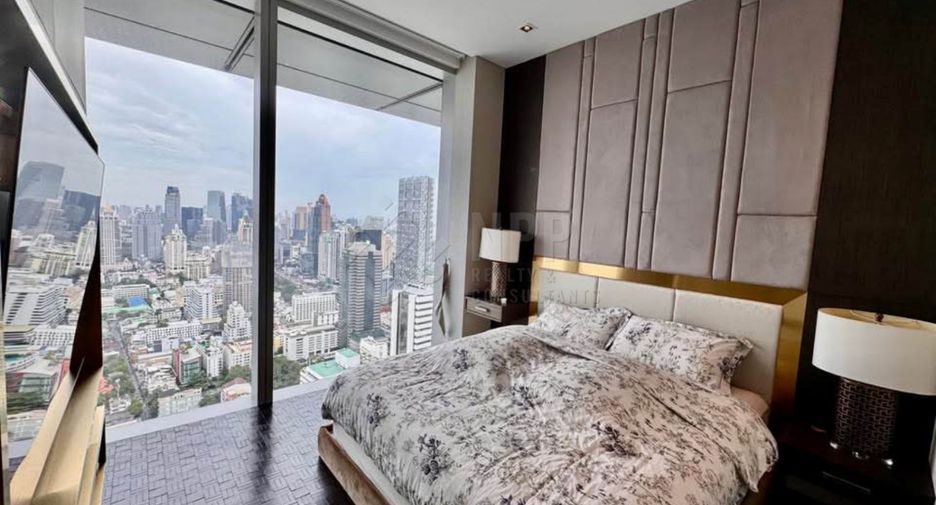 For rent and for sale 4 bedrooms condo in Sathon, Bangkok