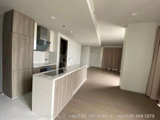 For rent and for sale 3 bedrooms condo in Khlong Toei, Bangkok