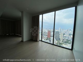 For rent and for sale 3 bedrooms condo in Khlong Toei, Bangkok