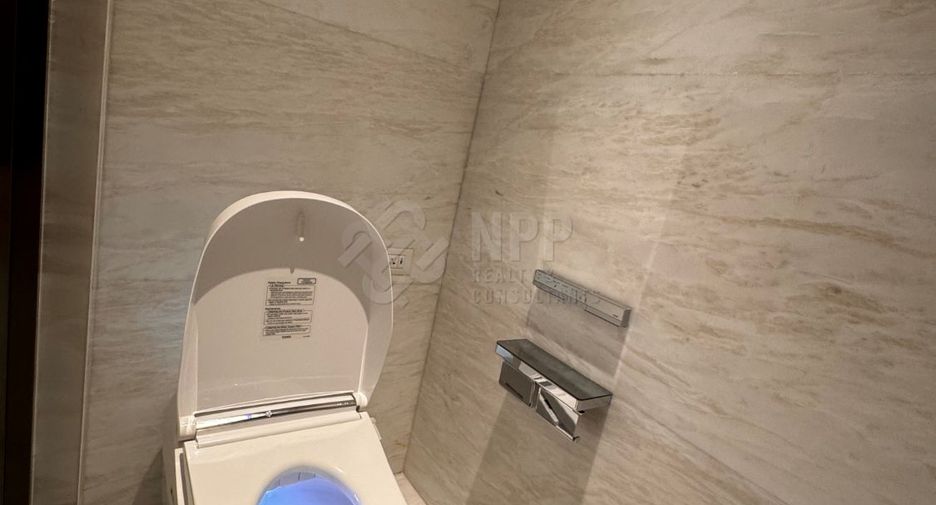 For rent 1 bed condo in Pathum Wan, Bangkok