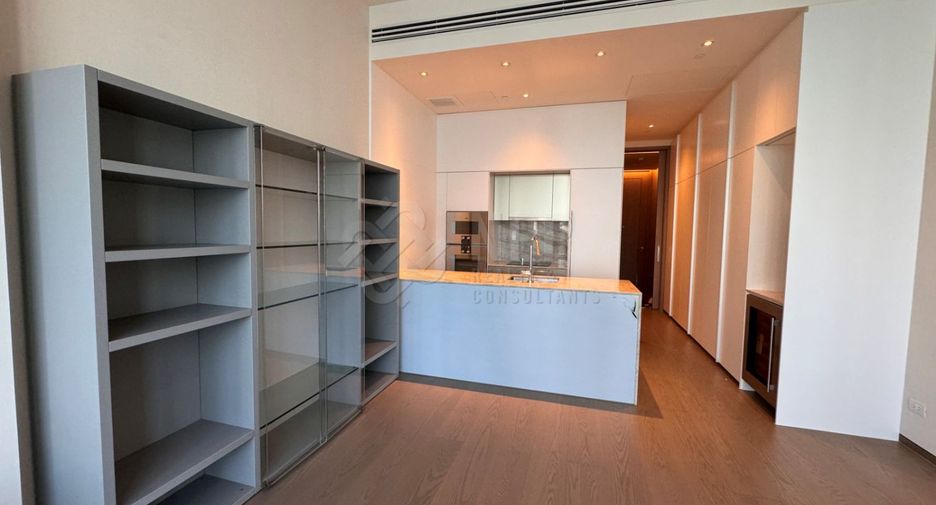 For rent 1 bed condo in Pathum Wan, Bangkok