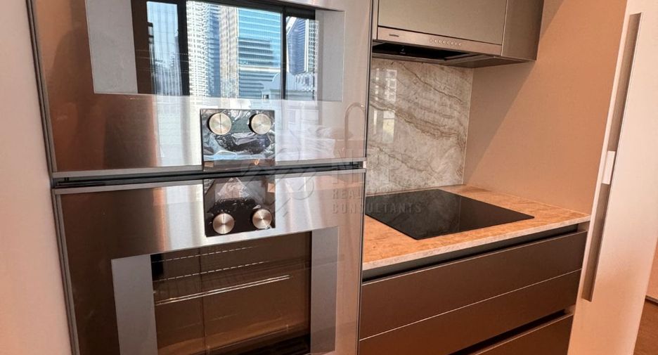 For rent 1 bed condo in Pathum Wan, Bangkok