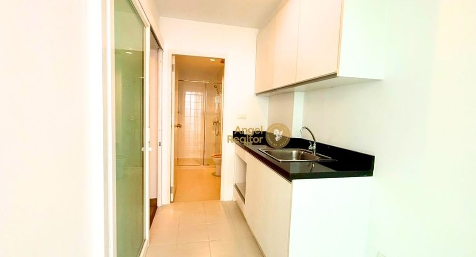 For sale 2 ベッドルーム condo in Lak Si, Bangkok