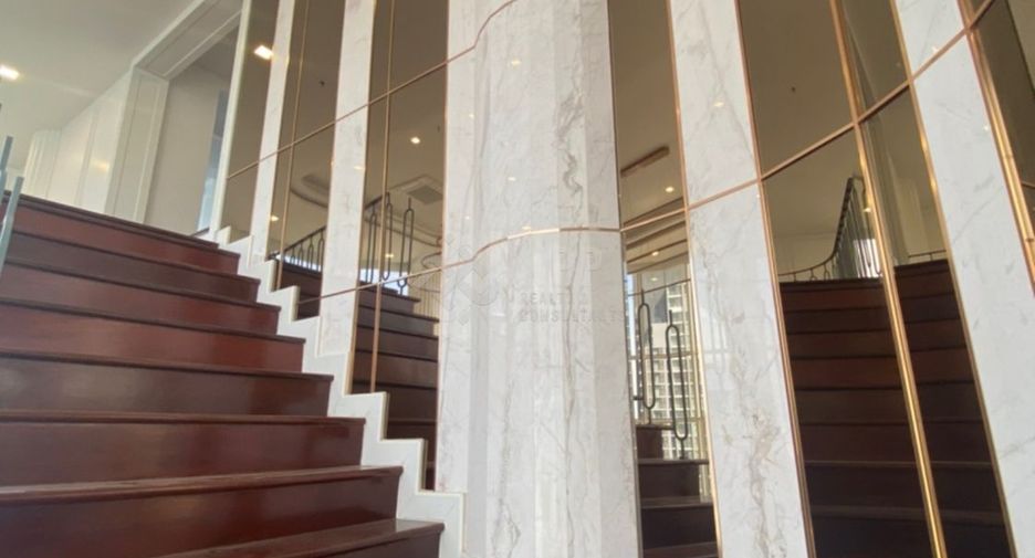 For rent and for sale 6 bedrooms condo in Watthana, Bangkok