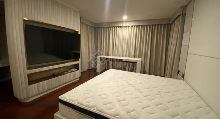 For rent and for sale 6 bedrooms condo in Watthana, Bangkok