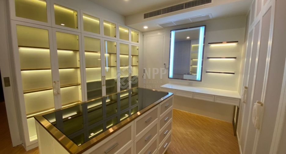 For rent and for sale 6 bedrooms condo in Watthana, Bangkok