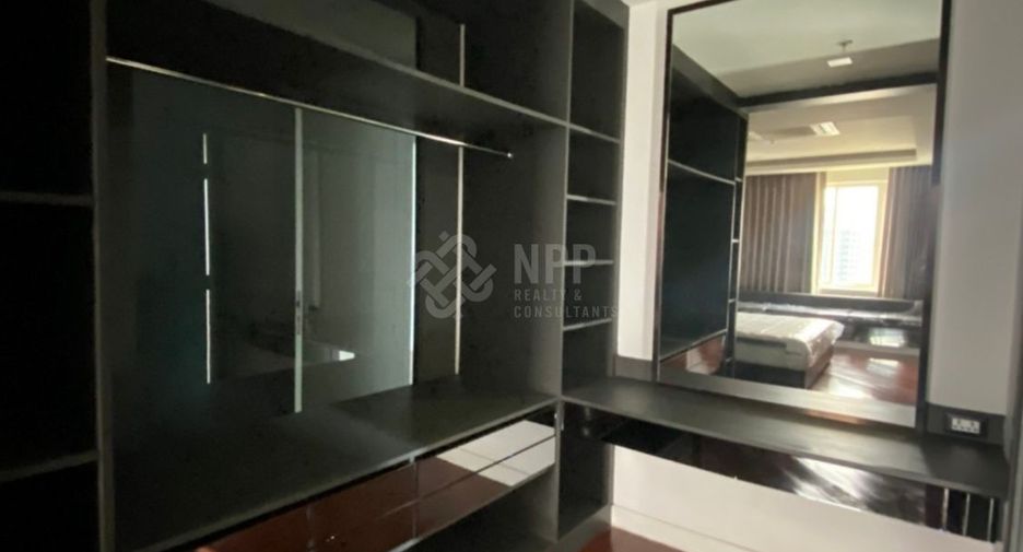 For rent and for sale 6 bedrooms condo in Watthana, Bangkok